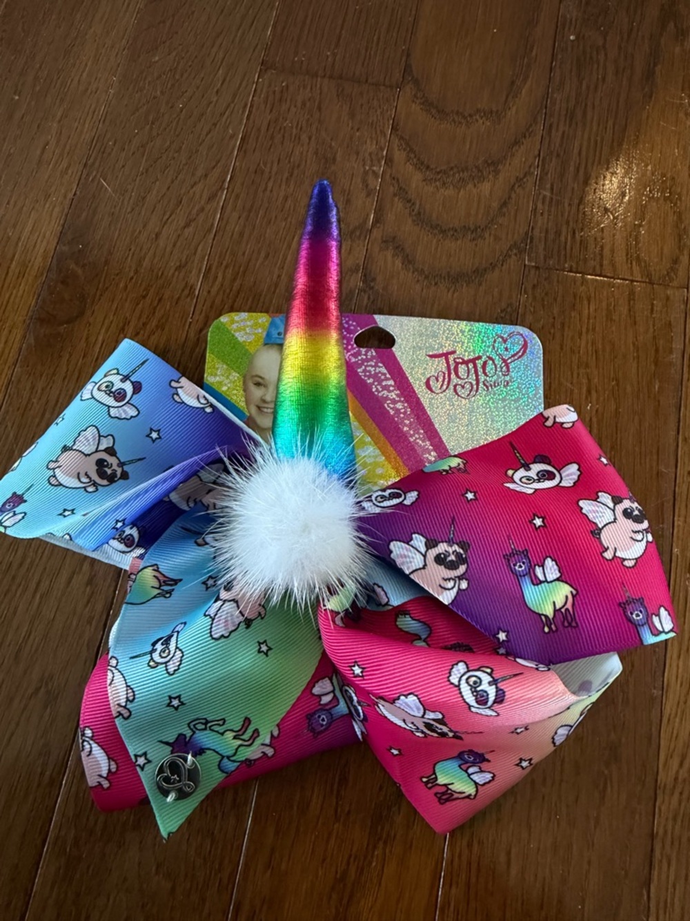 Jojo Siwa large hair bow 🎀